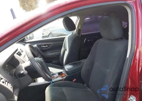 2015 Nissan Altima 2.5 S from USA, damaged, VIN 1N4AL3AP1FN901078